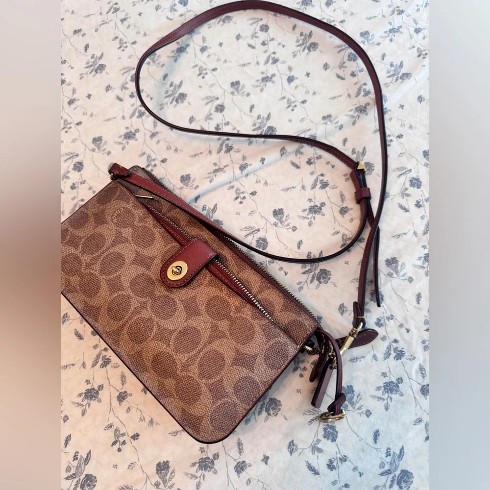 Coach Tan and Red Crossbody Bag - Picture 5 of 9